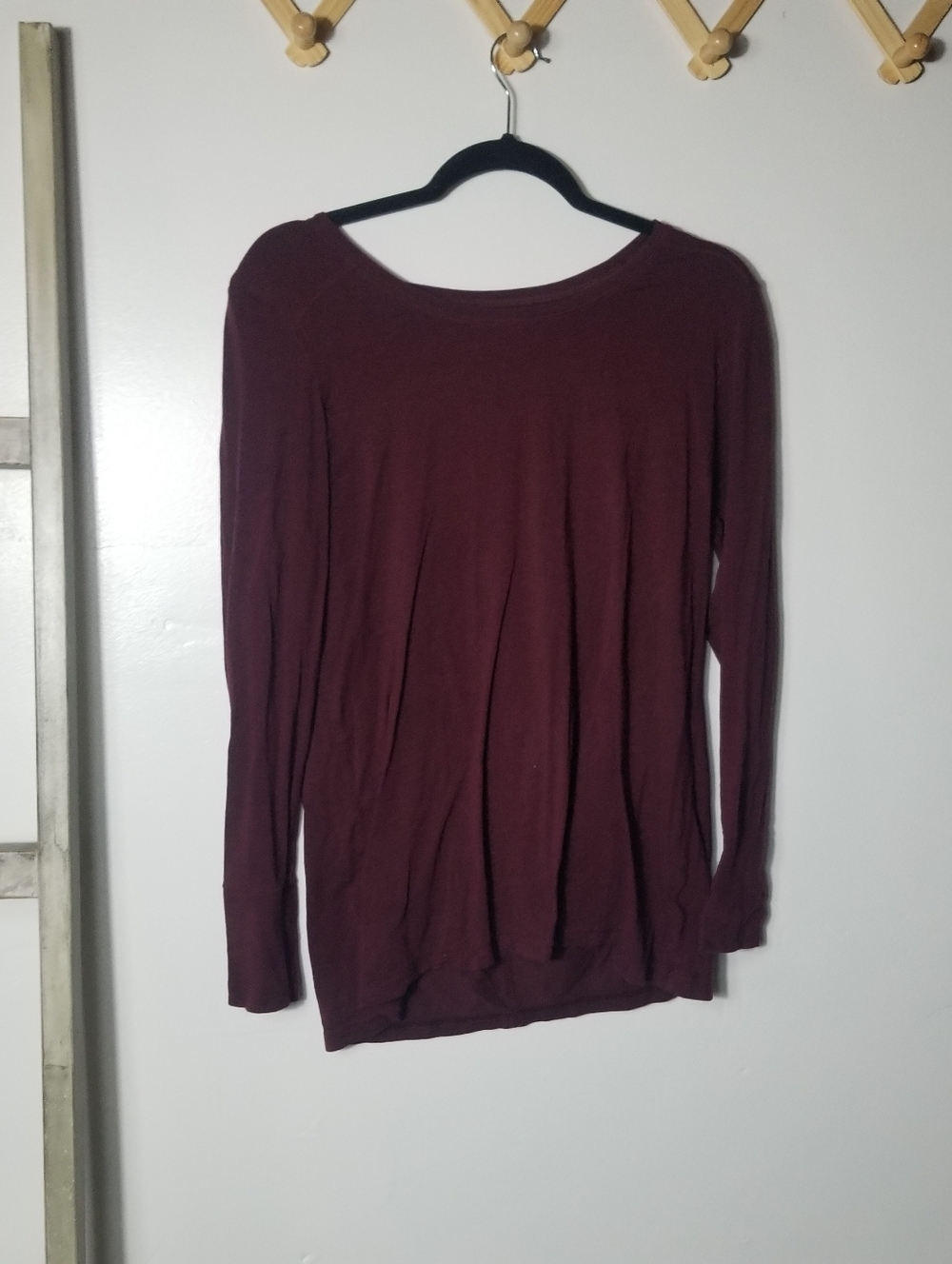 ANA WOMEN'S BURGUNDY LONG SLEEVE BLOUSE SIZE LARGE